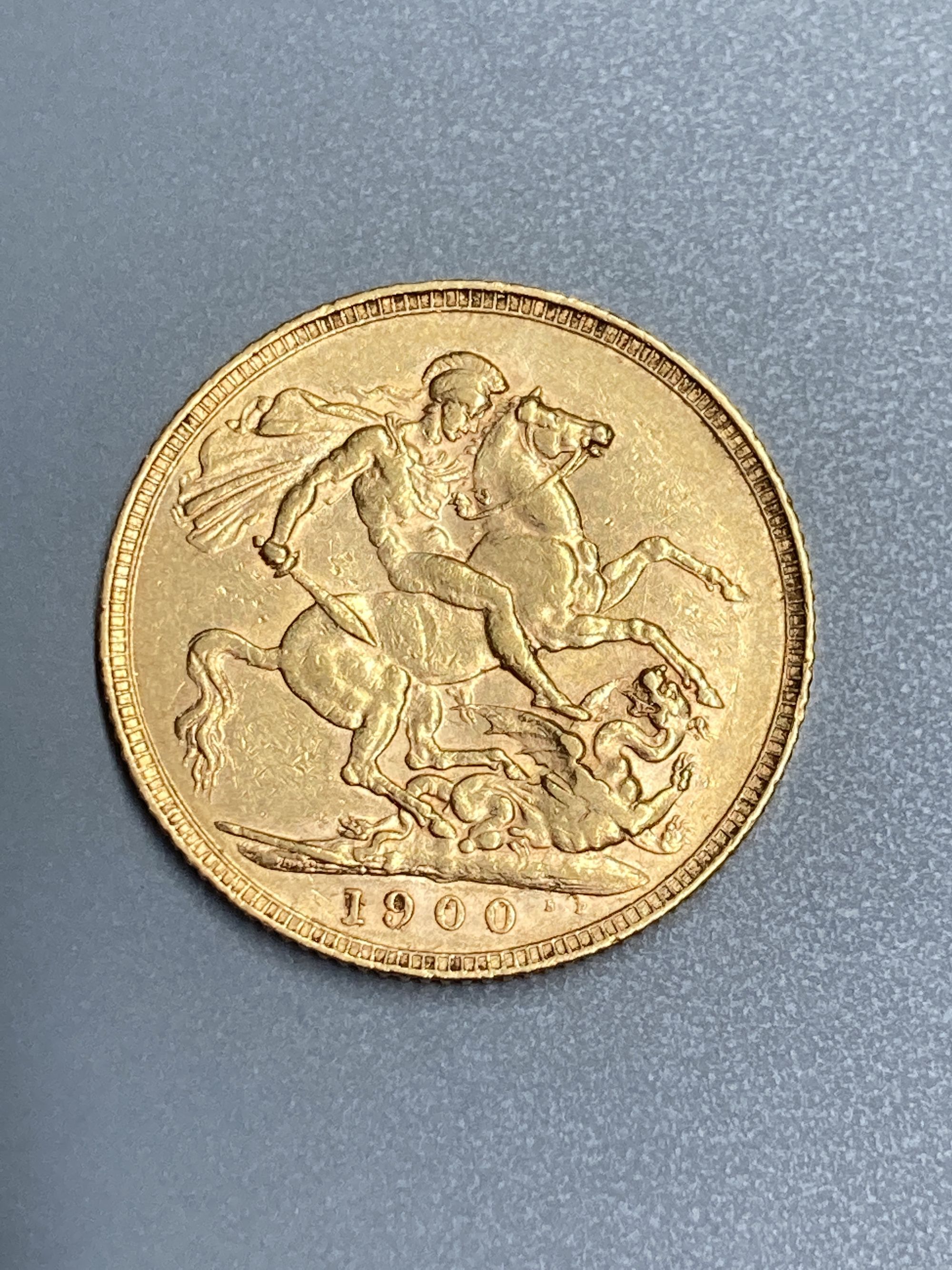 A Victoria 1900 gold sovereign, AVF.